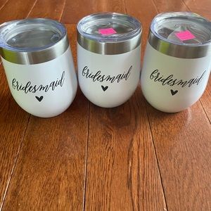 Set of bridesmaid tumblers